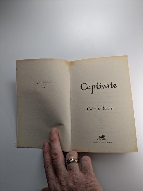 After Obsession, Captivate, Entice - 3 x Carrie Jones Books - Great Value