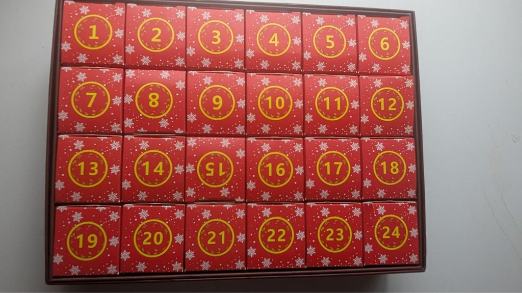 1008 Piece Jigsaw Puzzle Advent Calendar - Santa's Workshop - 24 Day Christmas