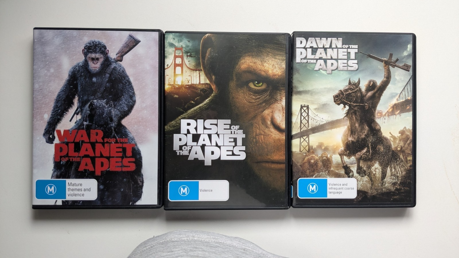 Planet of The Apes DVD Trilogy Rise  Dawn and War